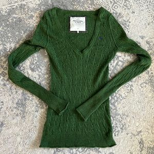 Abercrombie & Fitch V-neck Sweater Large Green